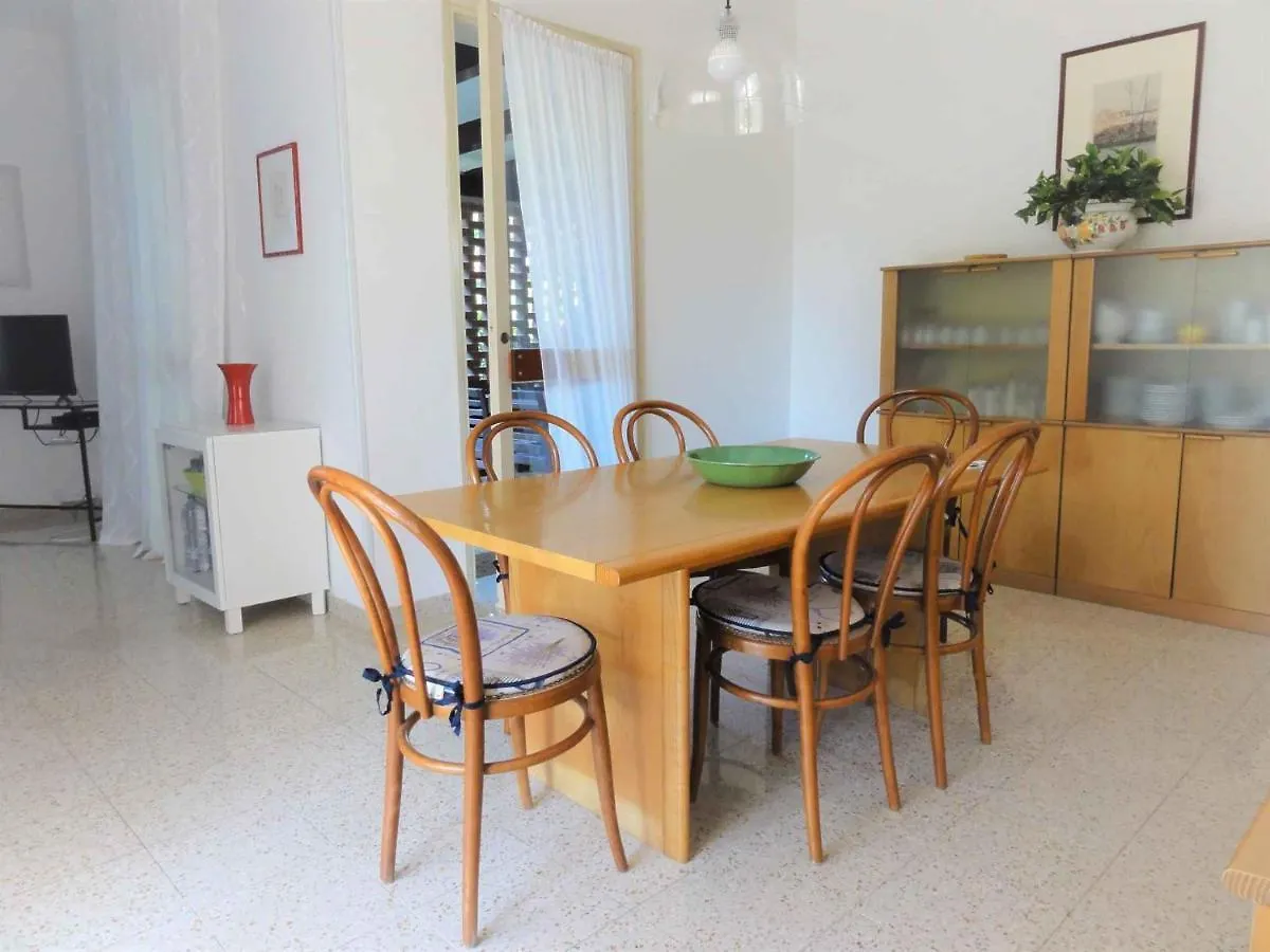 Holiday Home In Bibione 41086 Apartament