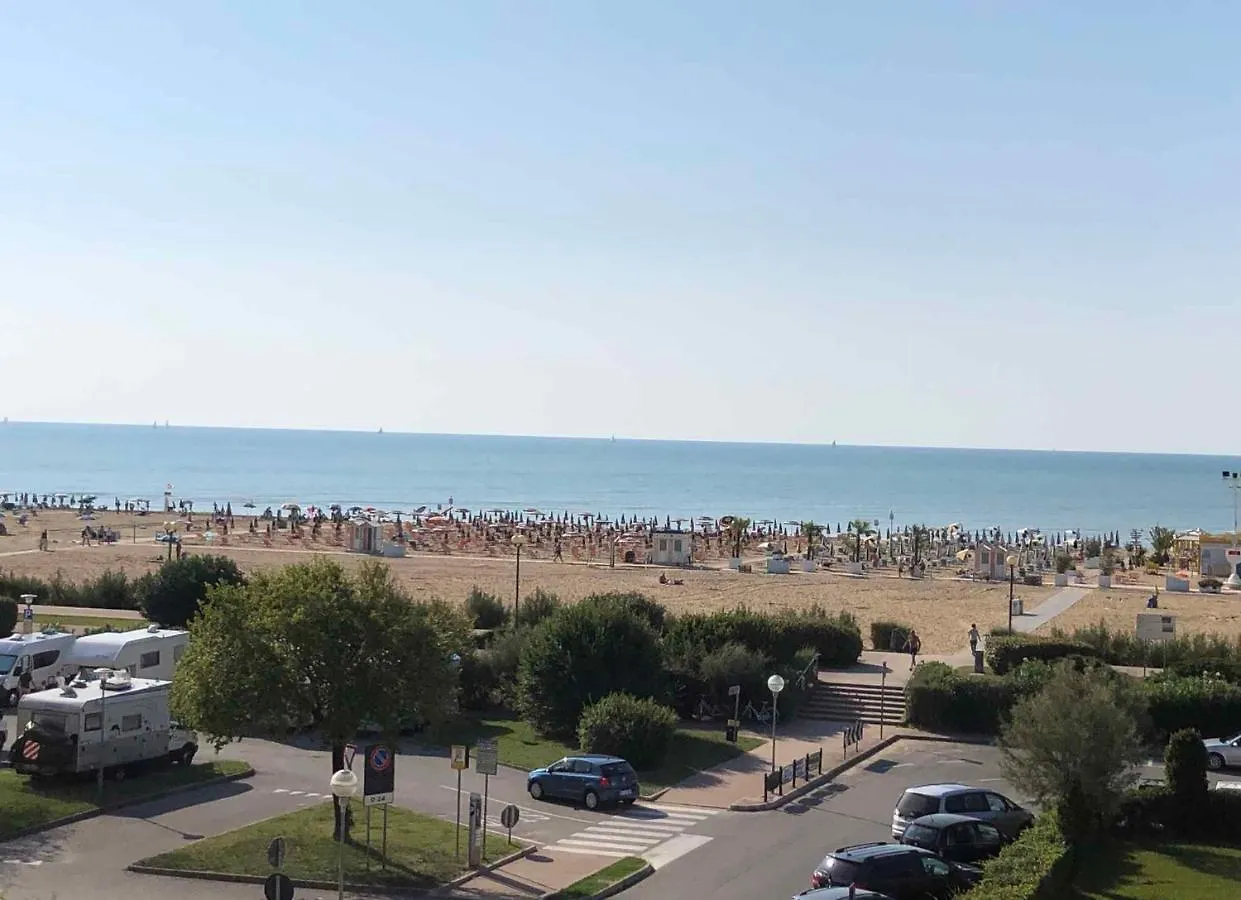 Apartament Holiday Home In Bibione 41086